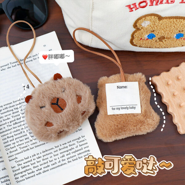 oly-9c8672f216938e73fdd31a281052544a Wholesale Kapi Bala Pendant Cute Plush Doll Doll Keychain Student Creative School Bag Decorative Accessories Keychain