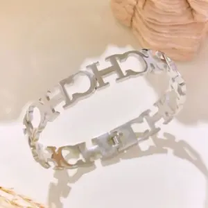 Silver / One Size