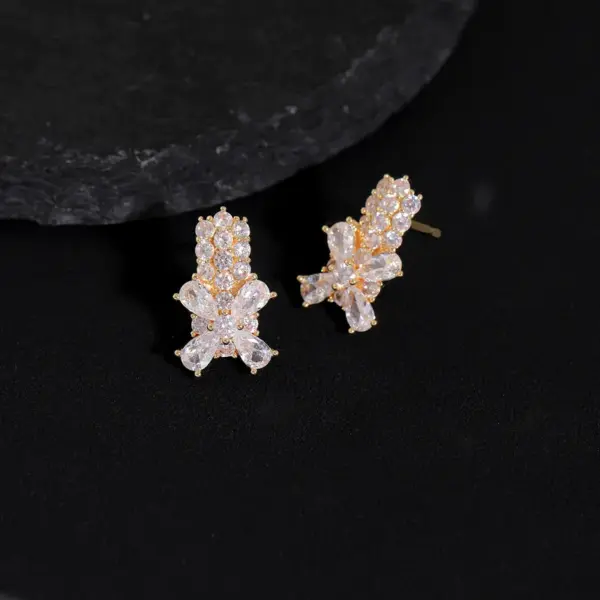 Wholesale 1 Pair Glam Romantic Flower Inlay Copper Zircon Ear Studs
