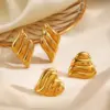 Wholesale Ion Plating (IP) 18K Gold Plated Heart Shape Wings 304 Stainless Steel IG Style Waterproof Non Tarnish Ear Studs