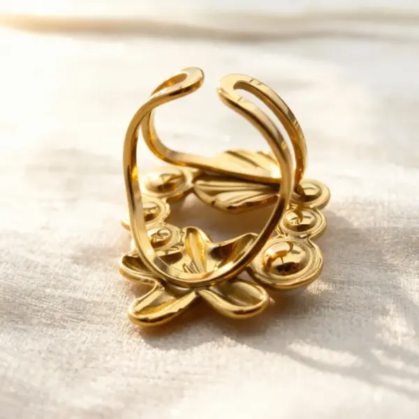 Wholesale Starfish Open Ring For Women In 304 Stainless Steel With 18K Real Gold Plating And Pearl Inlay, Marine Style