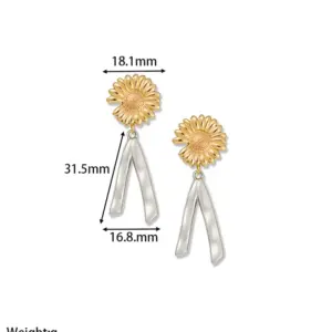 Two-tone Flower Earrings