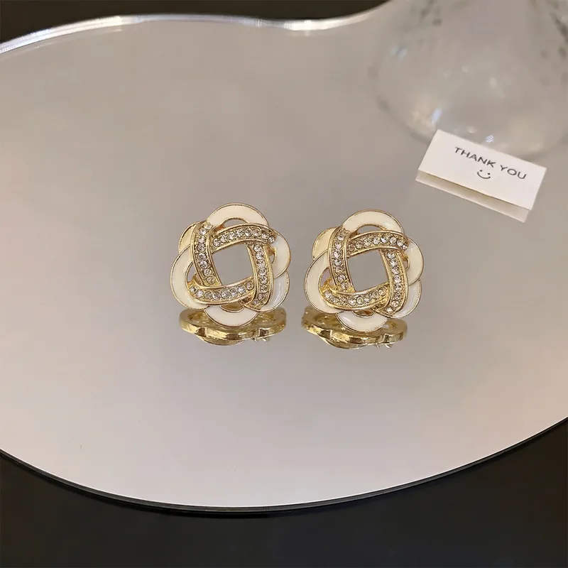 Wholesale Trillion-cut White Zircon Stud Earrings For Women In With Zinc Alloy