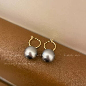 A2702 gray-gray pearl earrings