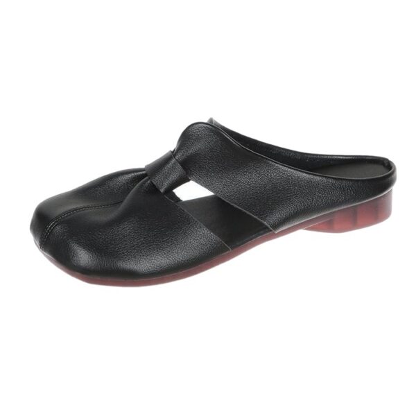 oly-9e3321165371da4bc36b406955fd34da Wholesale plus size slippers women wear soft bottom baotou half slippers hollow pleated sandals