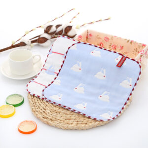 Blue Rabbit / 25*25 square towel