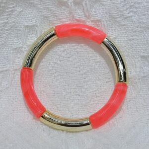 Peach color