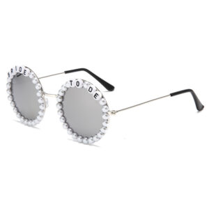 C10 / Glasses