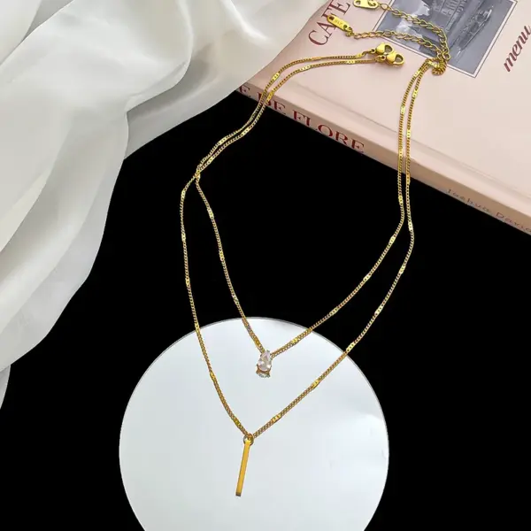 Wholesale Jewelry Simple Style Solid Color 304 Stainless Steel Artificial Rhinestones 18K Gold Plated PVD Coated Plating Necklace