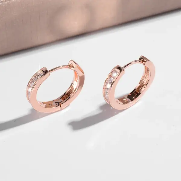 Wholesale Three-dimensional Geometric Hoop Earrings For Women In Copper With KC Golden Plated UV Plating And Zircon Inlay