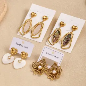Wholesale Irregular Heart Shell Imitation Pearl 304 Stainless Steel Vacuum Plating Earrings Elegant Casual Polished Handmade Jewelry