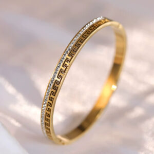 Great wall pattern with diamonds fine version