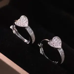 NS934-47 / Zircon