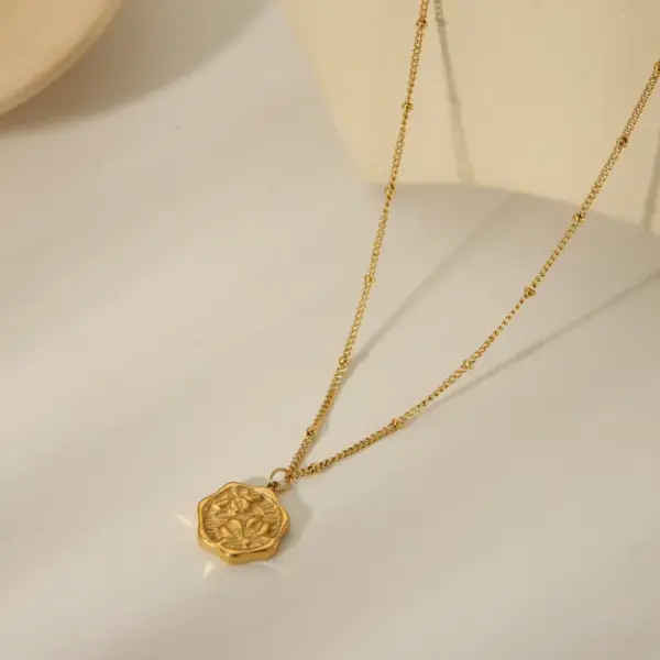 Wholesale 304 Stainless Steel Copper 18K Gold Plated Beach Simple Style Inlay Starfish Shell Fish Tail Artificial Pearls Zircon Pendant Necklace