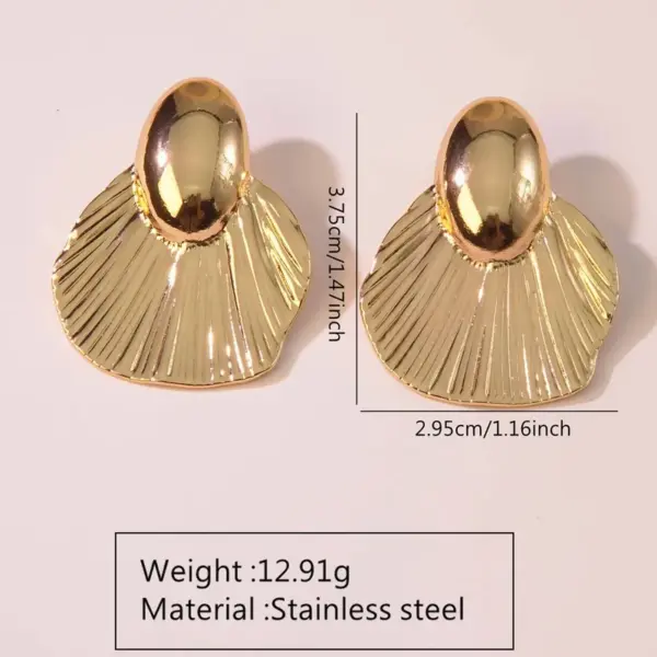 oly-a19eaf1b4f0a972bf5d4e2a9cff4c10f Wholesale 201 Stainless Steel 304 Stainless Steel Heart Shape Flower Electroplating Stone-Free Imitation Gold Vintage Style Classic Style Heart Flowers Drop Earrings Ear Studs