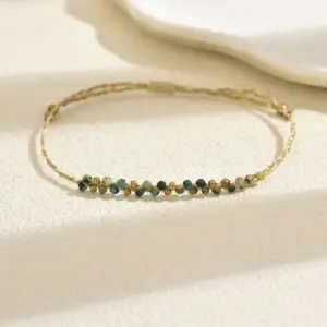 Dark / Green
