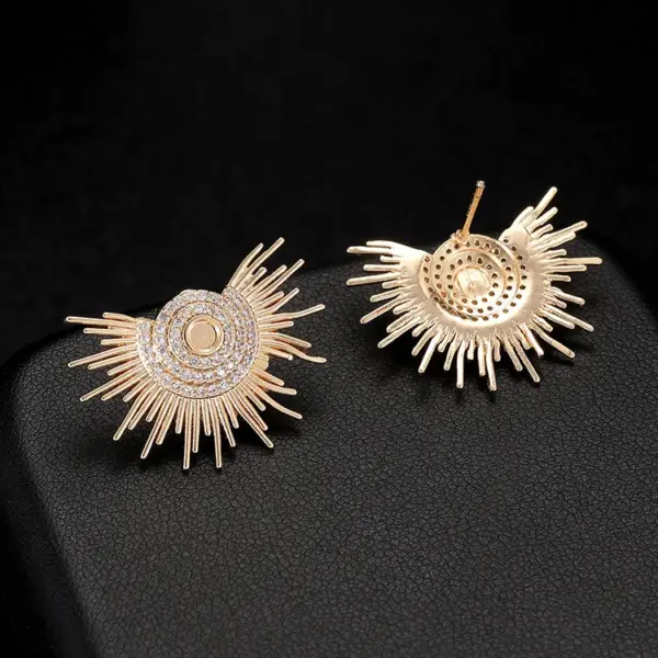 Wholesale Geometric Stud Earrings For Women With 925 Sterling Silver Posts, Copper Base, Electroplated Gold Plating, And Zircon Inlay