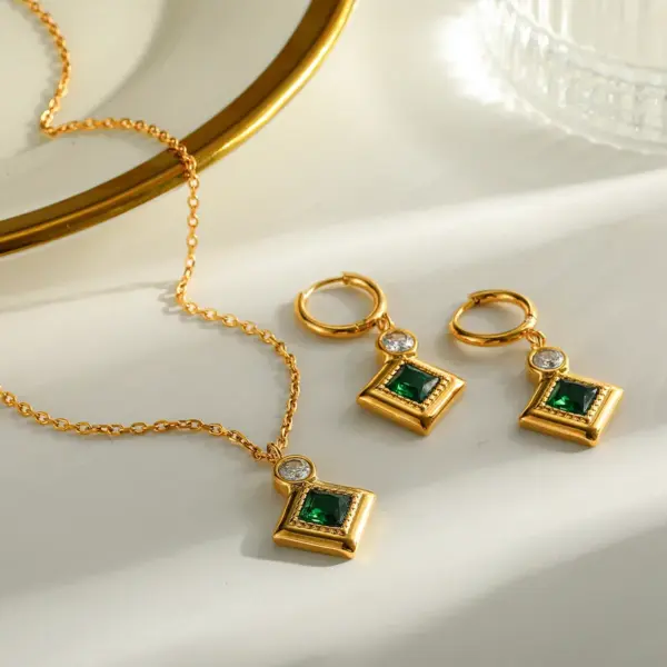 Wholesale Round Jewelry Set With Bezel Setting, 18K Gold Plated 304 Stainless Steel, PVD Coated, Zircon, Cable Chain