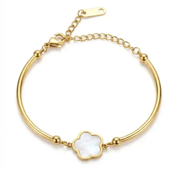 Wholesale Four Leaf Clover Bracelet For Unisex Featuring Simple Style Titanium Steel With 18K Real Gold Electroplated Plating