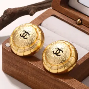Wholesale Geometric Hypoallergenic Stud Earrings For Women In Copper With KC Golden Plated UV Plating And 0.03µm Thickness
