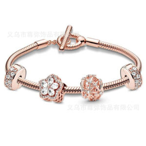 # Rose gold bracelet / 17cm