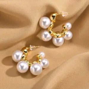 Wholesale 1 Pair Simple Style Classic Style Solid Color Plating Inlay Zinc Alloy Artificial Pearls 18K Gold Plated Ear Studs