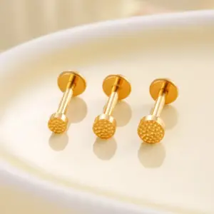 Wholesale G23/F136 Titanium Alloy Round Disc Ear Bone Stud Internal Thread Screw Lip Stud Rod Cartilage Piercing Ear Jewelry Geometric 18K Gold Plated
