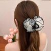 Wholesale Flower Bud Hair Clip for Women, Style, Mesh Hair Clip, Back of Head Shark Clip, High-End Clip