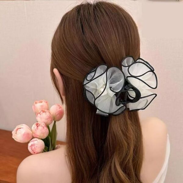 Wholesale Flower Bud Hair Clip for Women, Style, Mesh Hair Clip, Back of Head Shark Clip, High-End Clip