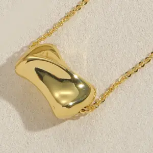 Twisted (Gold)