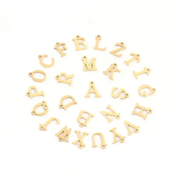 Wholesale Universal Electroplated 18K Real Gold Personalized Fashion Initial Heart Magnet Clasp Women's 201 Stainless Steel Chain Bracelet