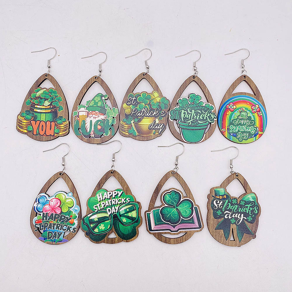 Wholesale New St. Parcret festival earrings Green lucky grass rainbow beard Irish wooden earrings European and American Cross