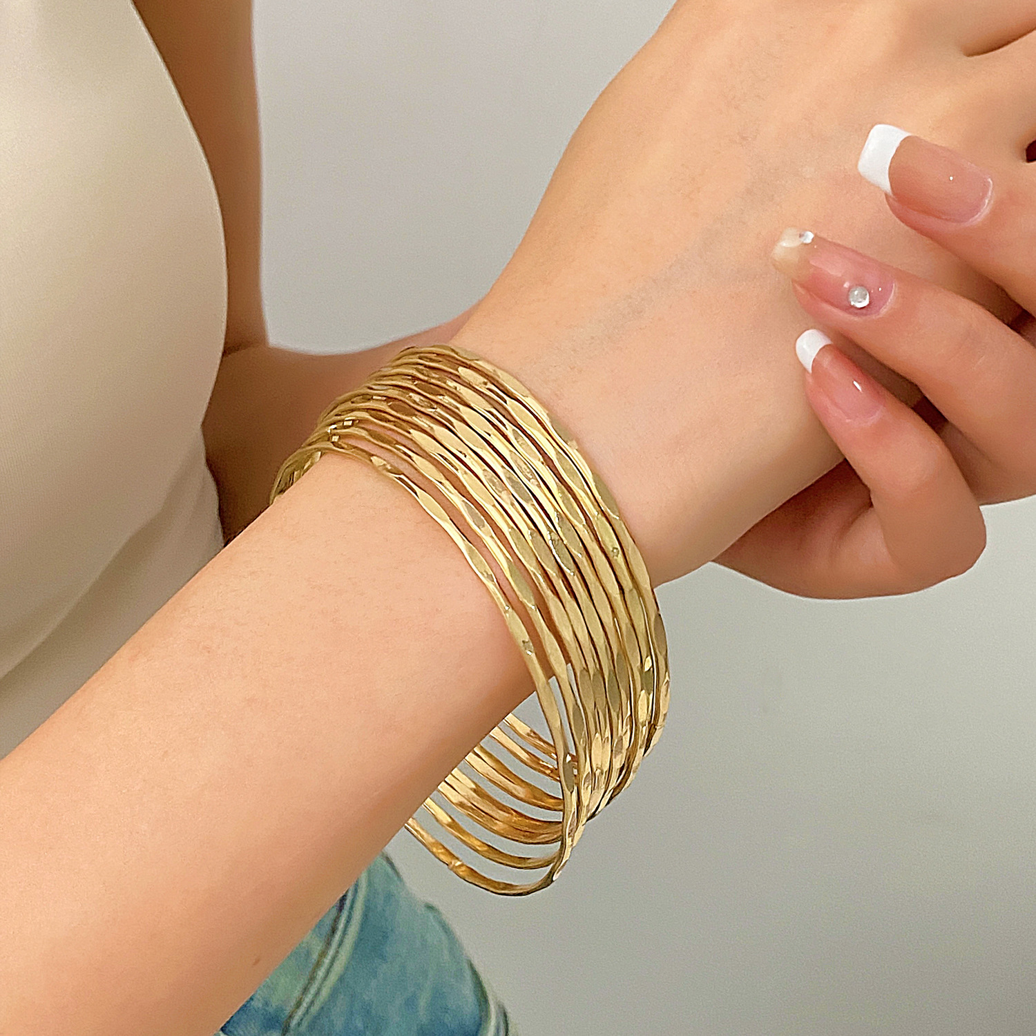 Wholesale European and American ins style multi-layer bracelet suit female personality temperament alloy geometric stacked bracelet suit factory