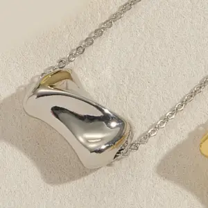 Twisted (Silver)