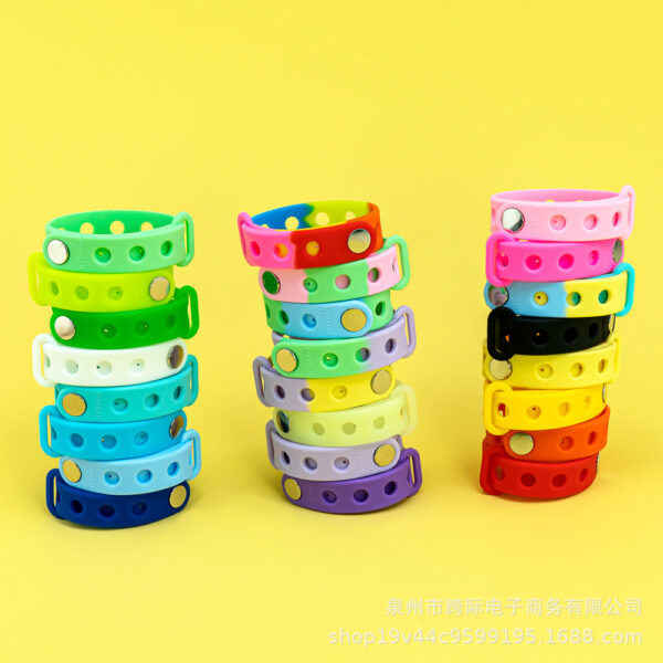 oly-a6427d67debfc2d23ea0dad7e0e02b63 Wholesale silicone wrist band children's colorful creative fun star wish fashion diy decorative sports hole bracelet