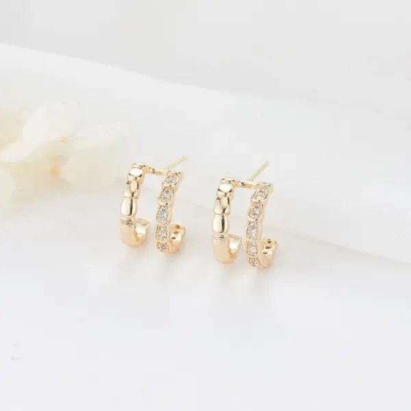 Wholesale Three-dimensional Geometric Earrings In Copper With 14K Real Gold Plating And Zircon Inlay, Featuring 925 Sterling Silver Studs