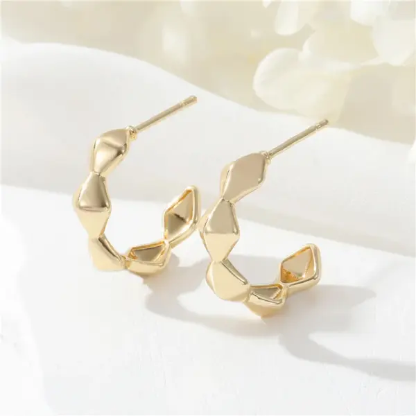Wholesale Bow Tie Earrings For Women With Copper Base And Zirconia Inlay, Featuring 925 Sterling Silver Ear Pins In Simple Style