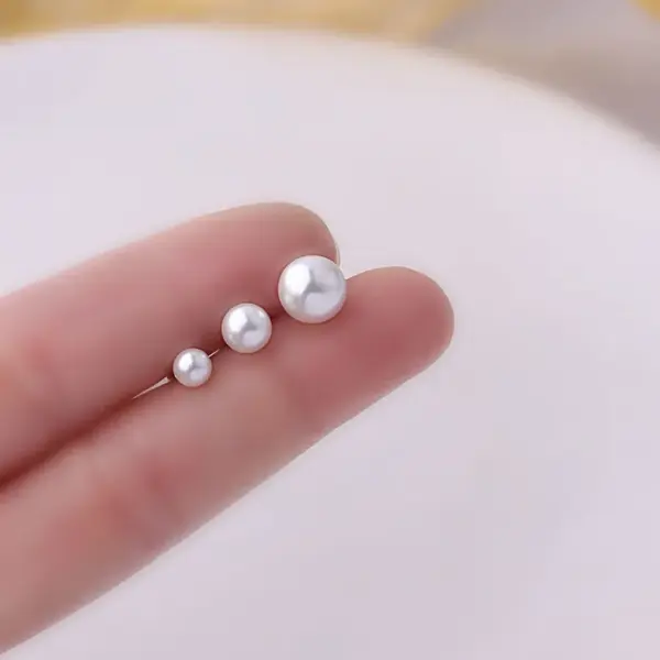 Wholesale 1 Piece 316L Stainless Steel Imitation Pearl Geometric Waterproof Non Tarnish Surgical Steel Ear Cartilage Rings & Studs