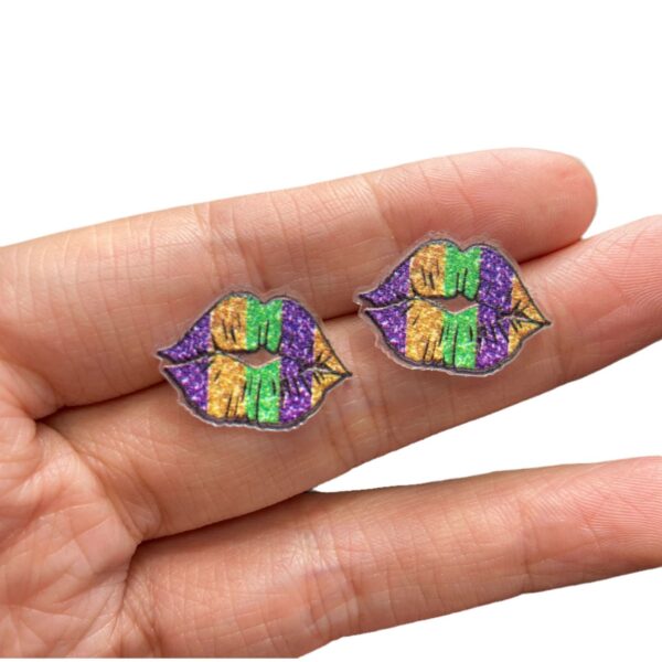 oly-a71bc5414e884da134492002cb400950 Wholesale Carnival lip stud earrings jewelry