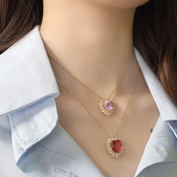 Wholesale 1 Piece Elegant Luxurious Shiny Heart Shape Polishing Plating Inlay Copper Zircon Pendant Necklace