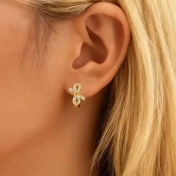 Wholesale Water-plated Imitation Gold Copper Material Inlaid Zircon Infinity Hoop Earrings Shiny Earrings Women's Jewelry All Seasons
