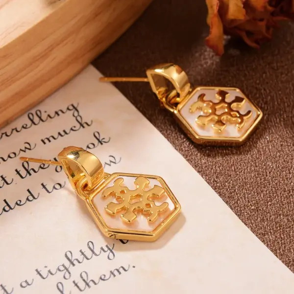 Wholesale Hypoallergenic Shell Stud Earrings For Women In Copper With KC Golden UV Plated Finish
