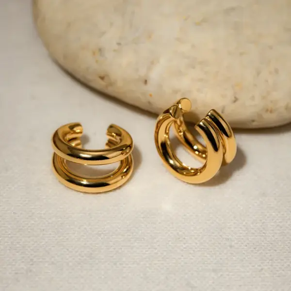 Wholesale PVD Coated Real Gold Plated 18K Gold Solid Color 304 Stainless Steel Simple Style Classic Style Waterproof Non Tarnish Ear Cuffs