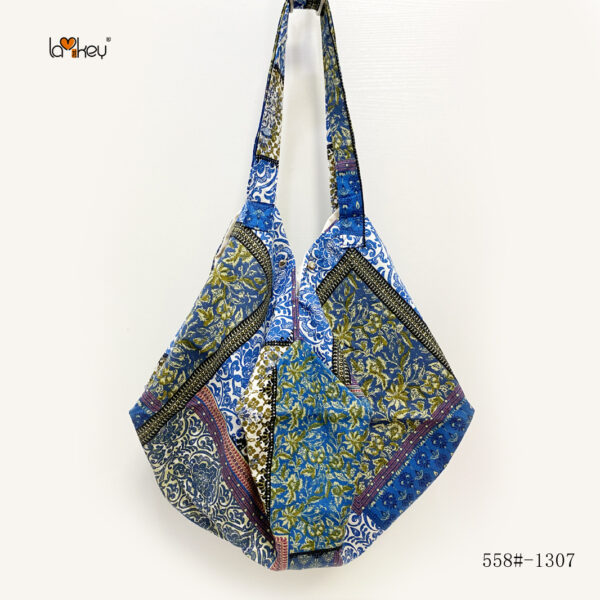 oly-a8bbabe3446a72ee0262ed0938678d6b Wholesale temperament women's bag leisure shoulder canvas bag large capacity bag beach bag shopping bag factory direct 558