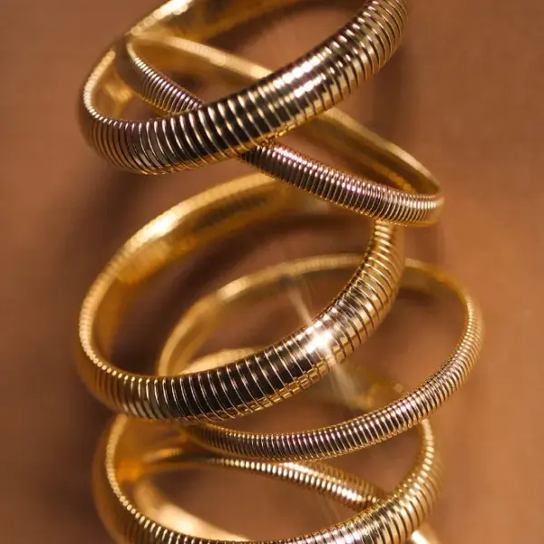 Wholesale Basic Simple Style Solid Color 304 Stainless Steel 18K Gold Plated Bangle In Bulk