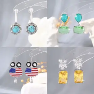 Wholesale 1 Pair Casual Elegant Glam Round Oval Owl Copper Zircon Electroplated Women's Ear Studs
