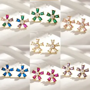 Wholesale Sweet Ins Style Copper Water Plated 18K Real Gold Micro Inlaid Zircon Acrylic Imitation Pearl Flower Stud Earrings