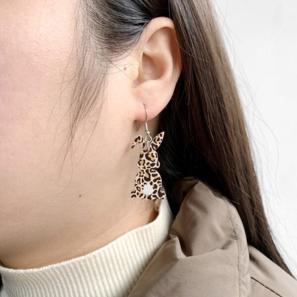 oly-aa8102f5a341e642e5804da44365f816 Wholesale Easter acrylic cute leopard rabbit earrings earrings