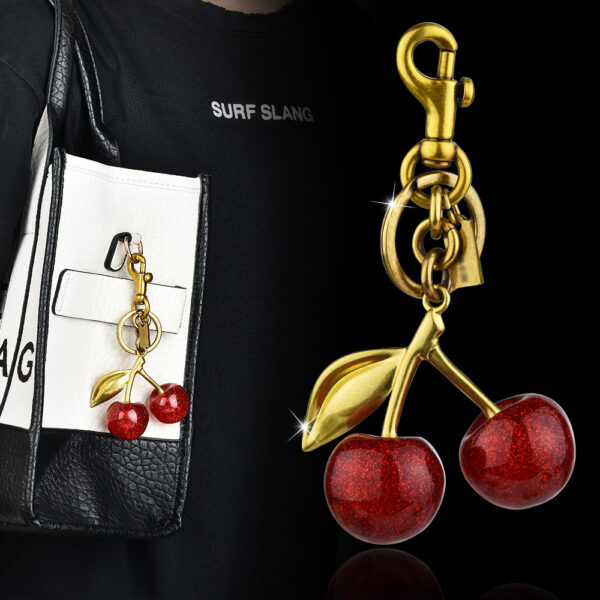 Wholesaletrade wholesale crystal red cherry key chain bag pendant car key chain fruit pendant