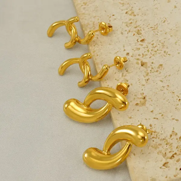 Wholesale PVD Coated 18K Gold Plated Irregular Solid Color Stainless Steel Modern Style Simple Style Waterproof Non Tarnish Ear Studs